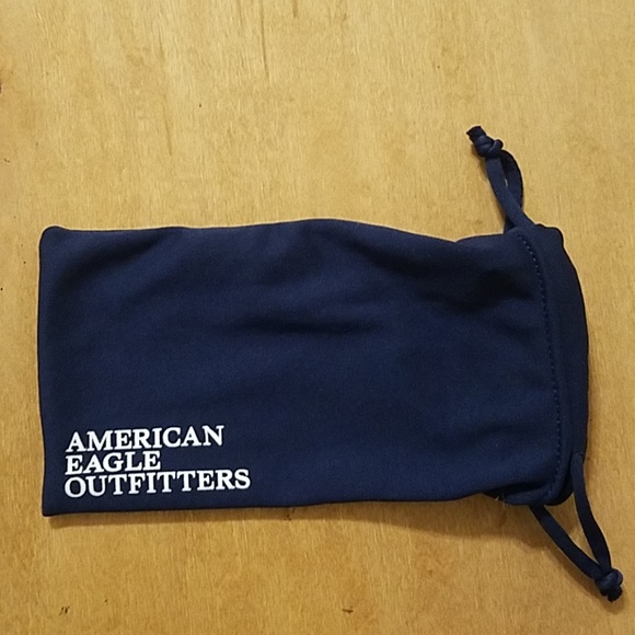 (4 for $12)American eagle jewelry bag/sunglass bag